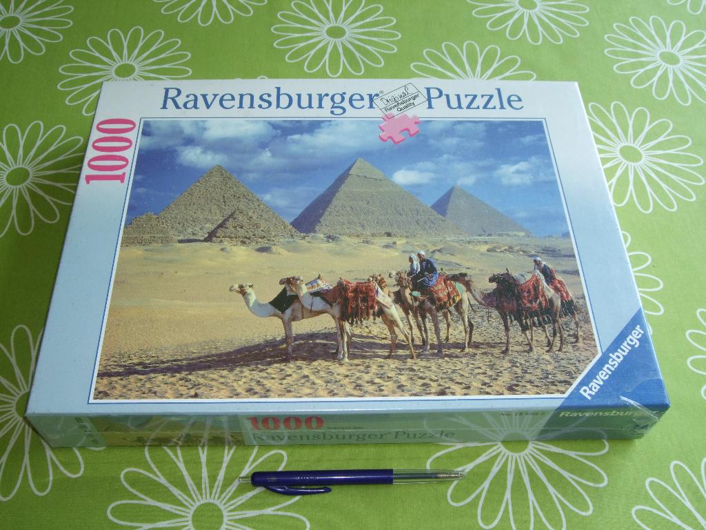 Nieuw in seal: Piramiden van Gizeh, Egypte - Ravensburger, Hobby en Vrije tijd, Denksport en Puzzels, Ophalen of Verzenden, 500 t/m 1500 stukjes