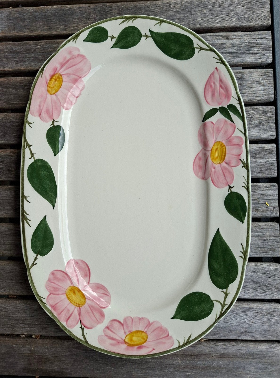 Villeroy boch wild rose grote serveelschaal, Villeroy & Boch, Ophalen of Verzenden, Overige stijlen, Porselein