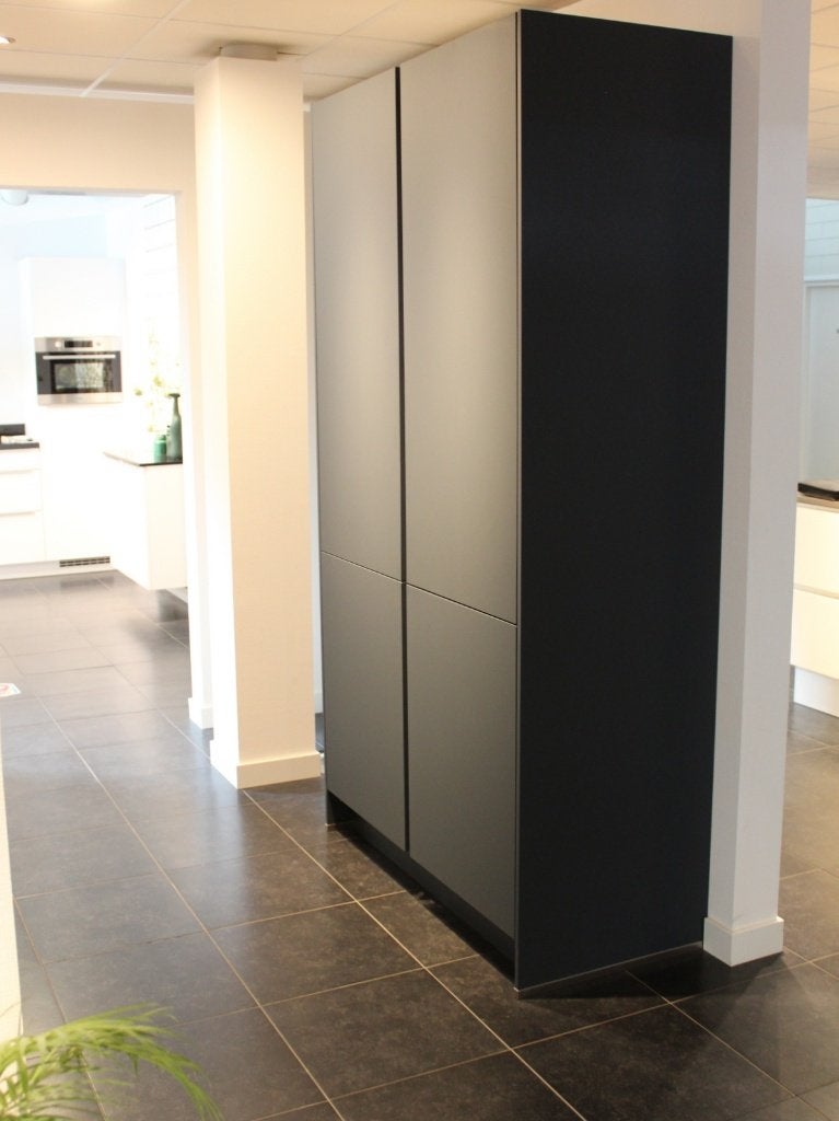 UH8 Designkeuken met Bertazzoni 90 cm inductiefornuis, Huis en Inrichting, Ophalen, Blauw, Waldstraße 53-57, 33415 Verl  Duitsland