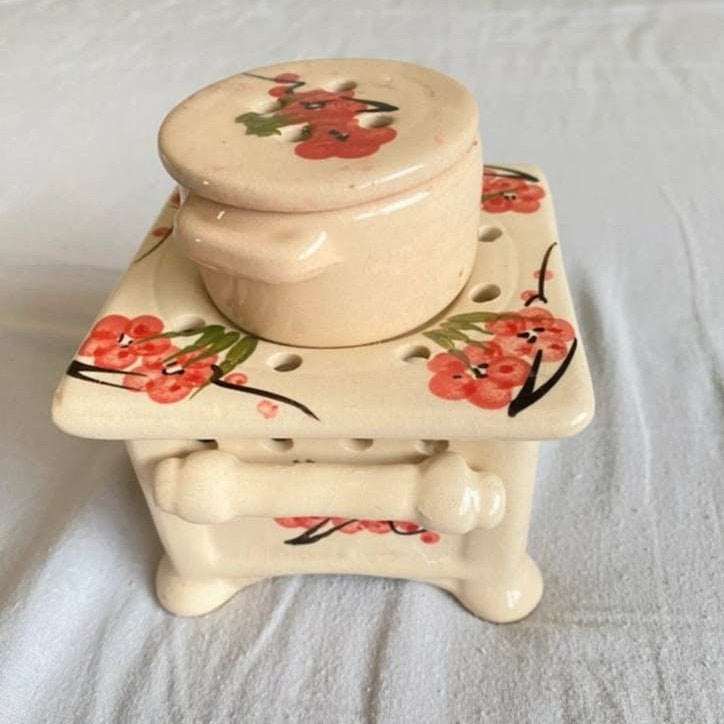 Super leuke ameltoventje met bloem motief, Antiek en Kunst, Antiek | Servies los, Verzenden