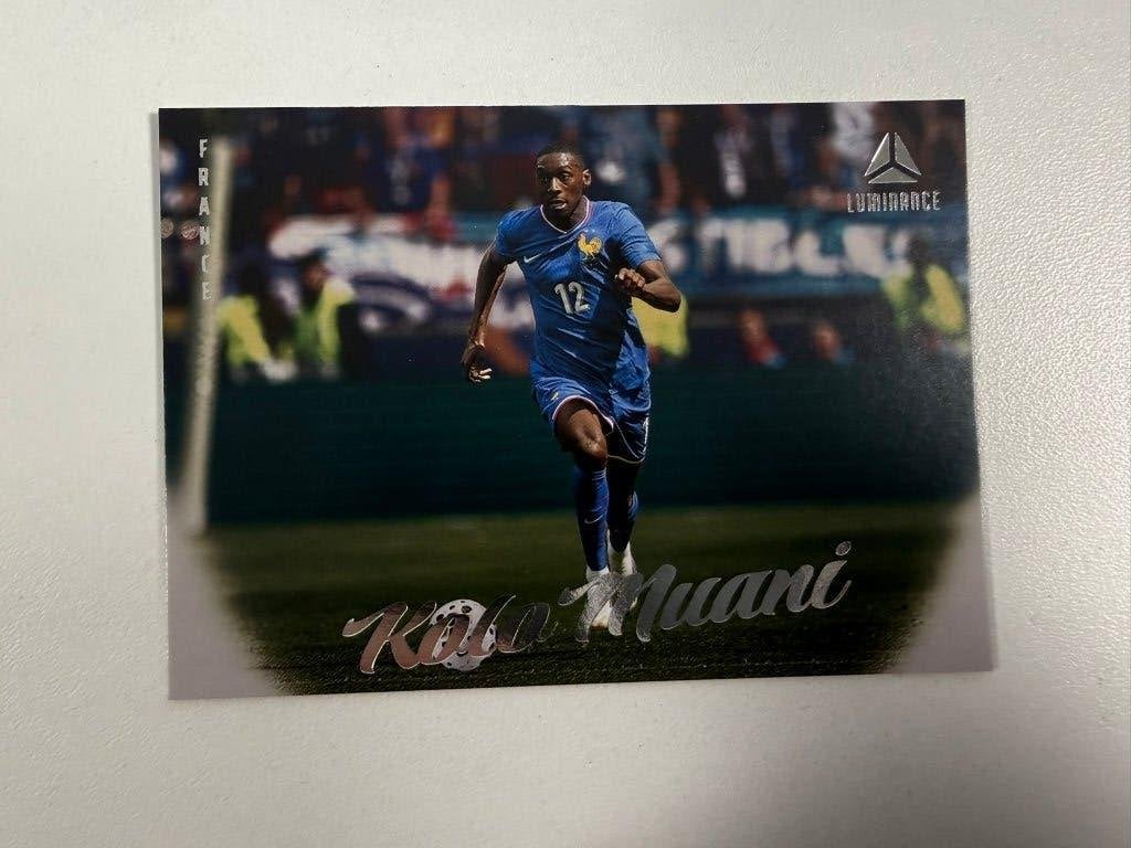 1 Randal Kolo Muani Horizontal Luminance France 2026, Ophalen of Verzenden, Nieuw, Buitenlandse clubs, Poster, Plaatje of Sticker