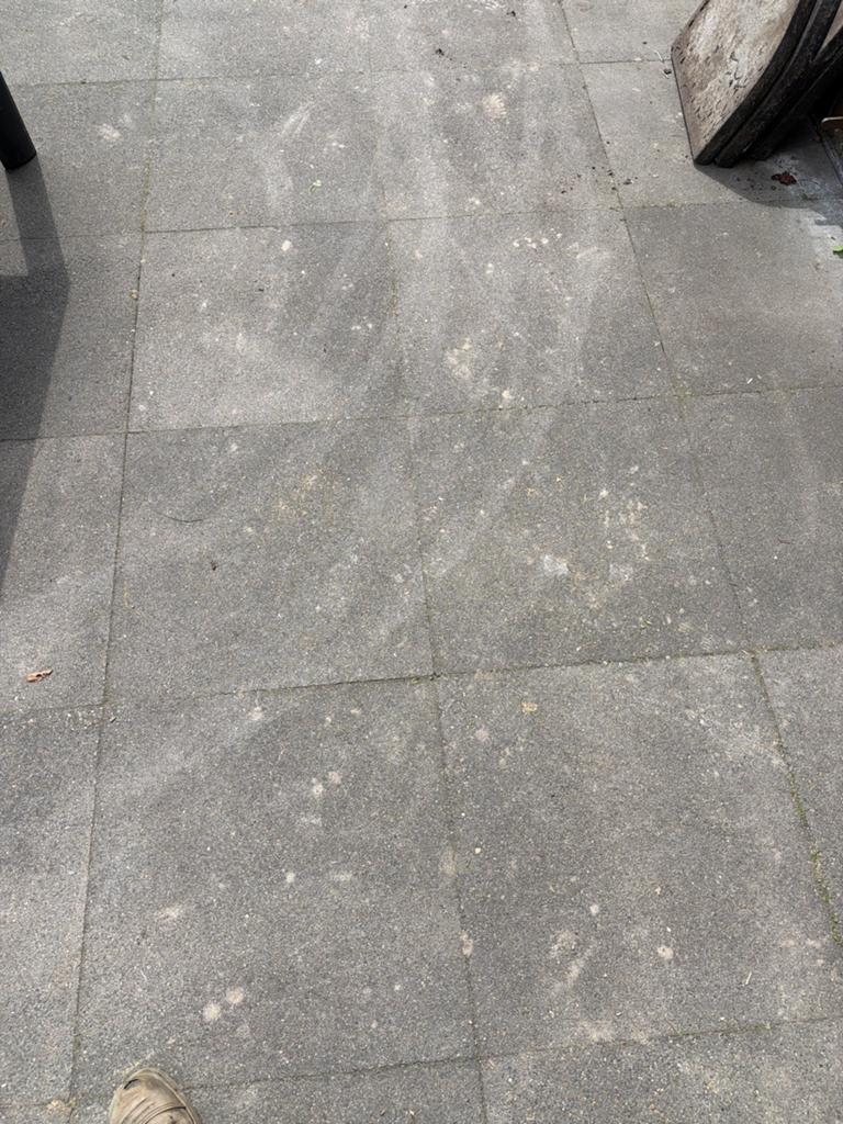 Gebruikte terrastegels - Grijs beton 60x60 23 m2, Tuin en Terras, Tegels en Klinkers, Ophalen, Gebruikt, 10 m² of meer, Beton