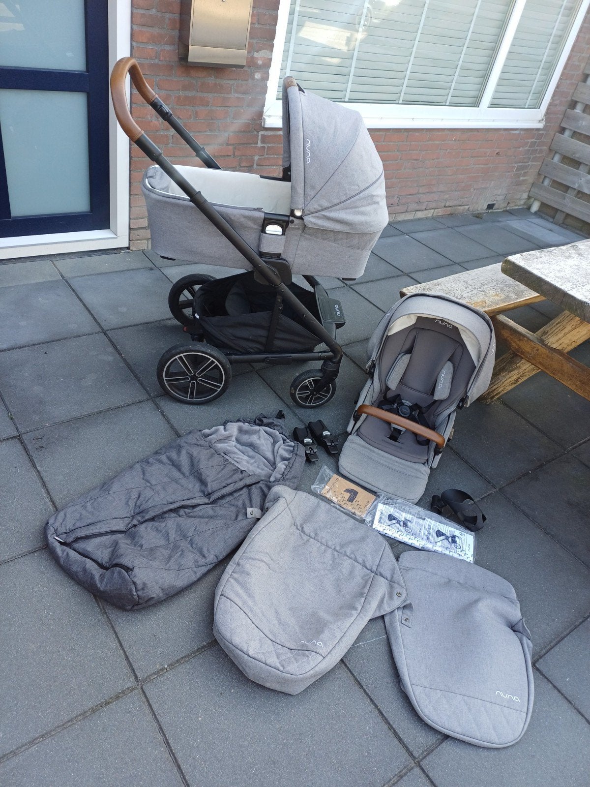 Nuna kinderwagen, Verstelbare duwstang, Zo goed als nieuw, Ophalen, Kinderwagen