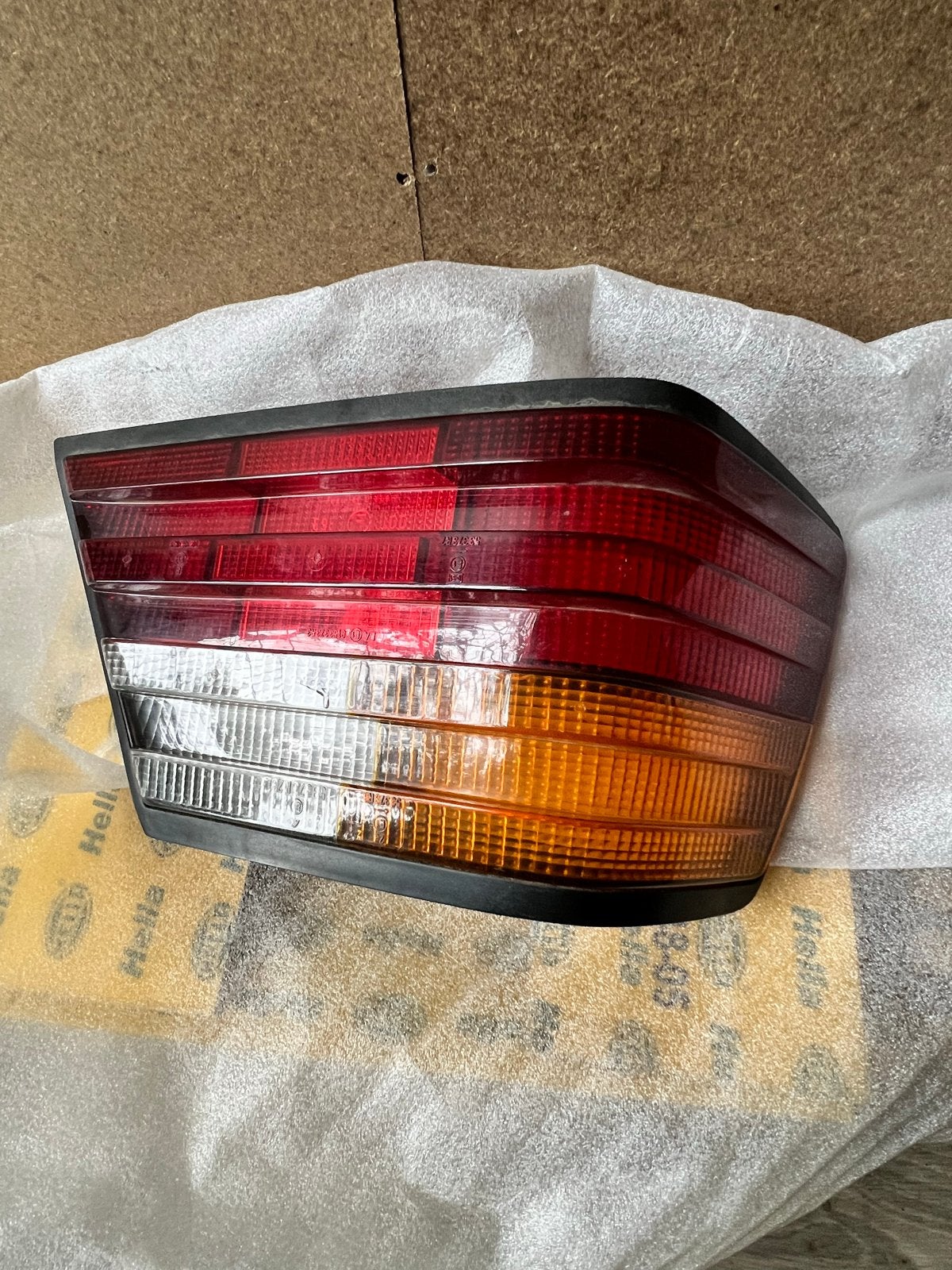Hella Achterlicht Rechts - Mercedes-Benz, Ophalen, Nieuw, Mercedes-Benz