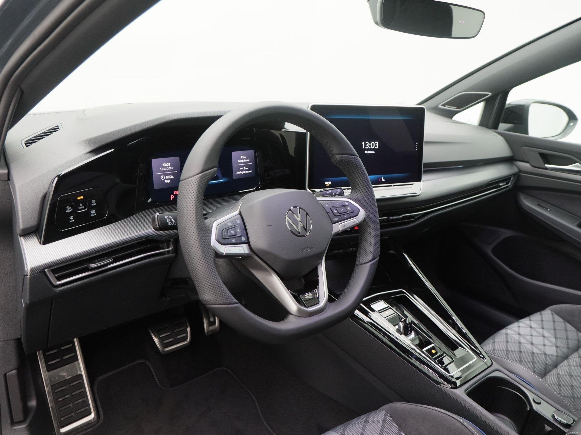 Volkswagen Golf R-Line Edition 1.5 eTSI 150 PK Automaat | Tr, 1498 cc, 4 cilinders, 150 pk, Origineel Nederlands