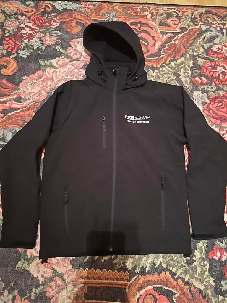 Premium outdoor wear jacket., Ophalen of Verzenden, Zo goed als nieuw, Zwart