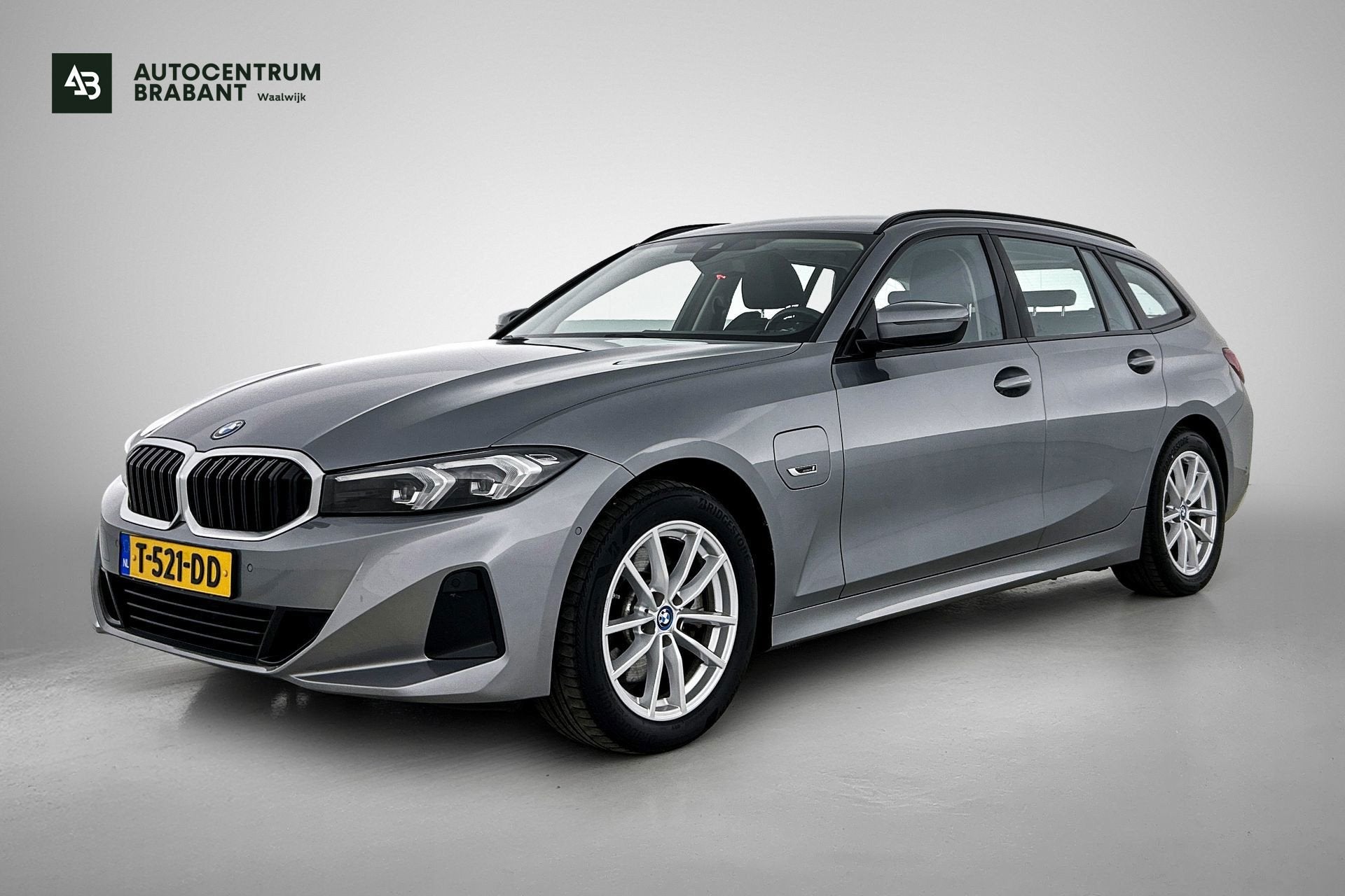 BMW 3-serie Touring 320e (TREKHAAK WEGKLAPBAAR, MEMORY SEATS, Gebruikt, 4 cilinders, 163 pk, Hybride Elektrisch/Benzine