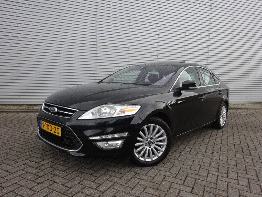 Ford Mondeo 1.6 EcoBoost Platinum Climate / Navi / Cruise /, Auto's, Ford, Voorwielaandrijving, Gebruikt, Automatische klimaatregeling