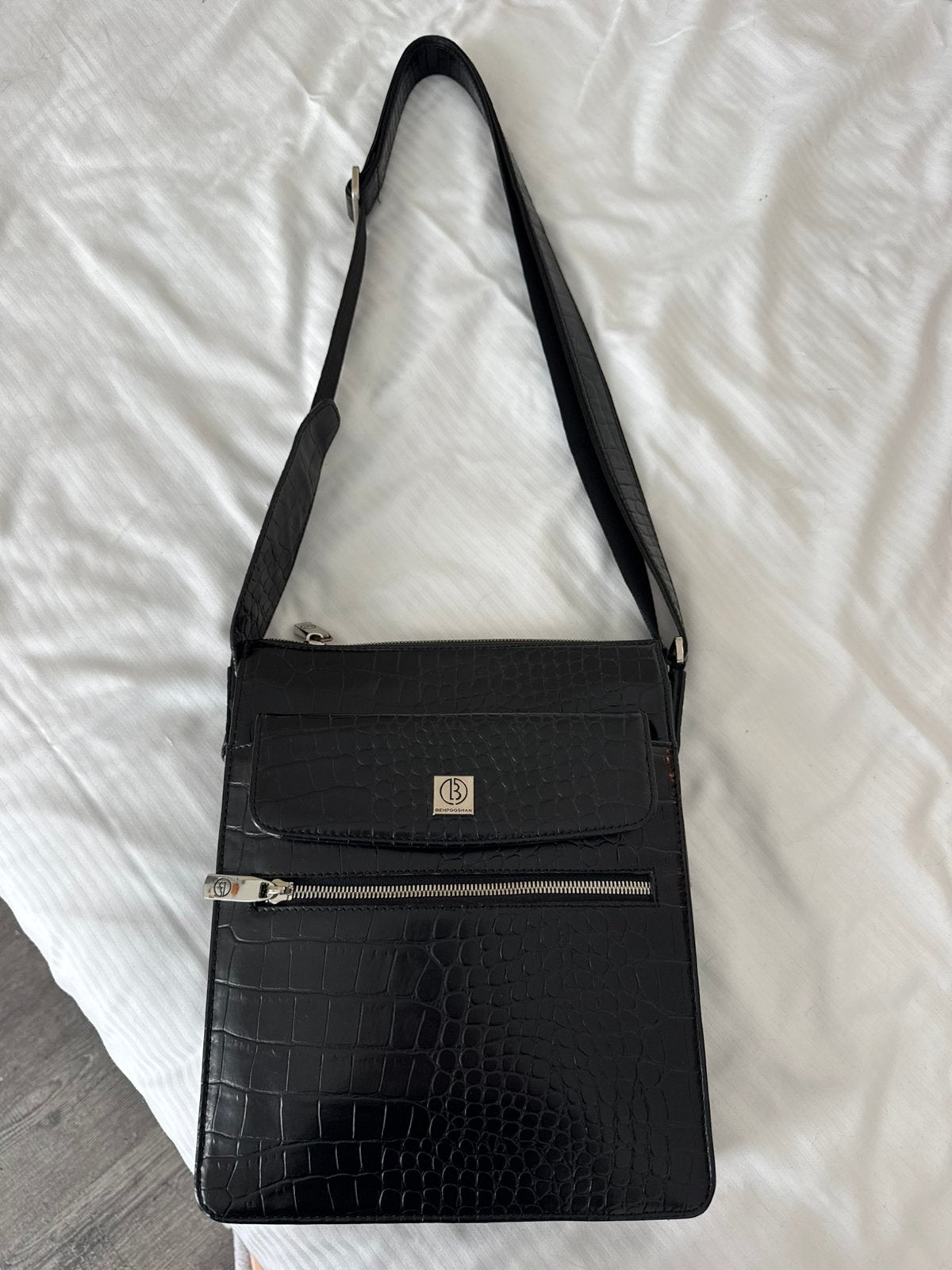 Mooie zwarte leren schoudertas – crocoprint, Sieraden, Tassen en Uiterlijk, Ophalen of Verzenden, Zo goed als nieuw, Zwart, Handtas