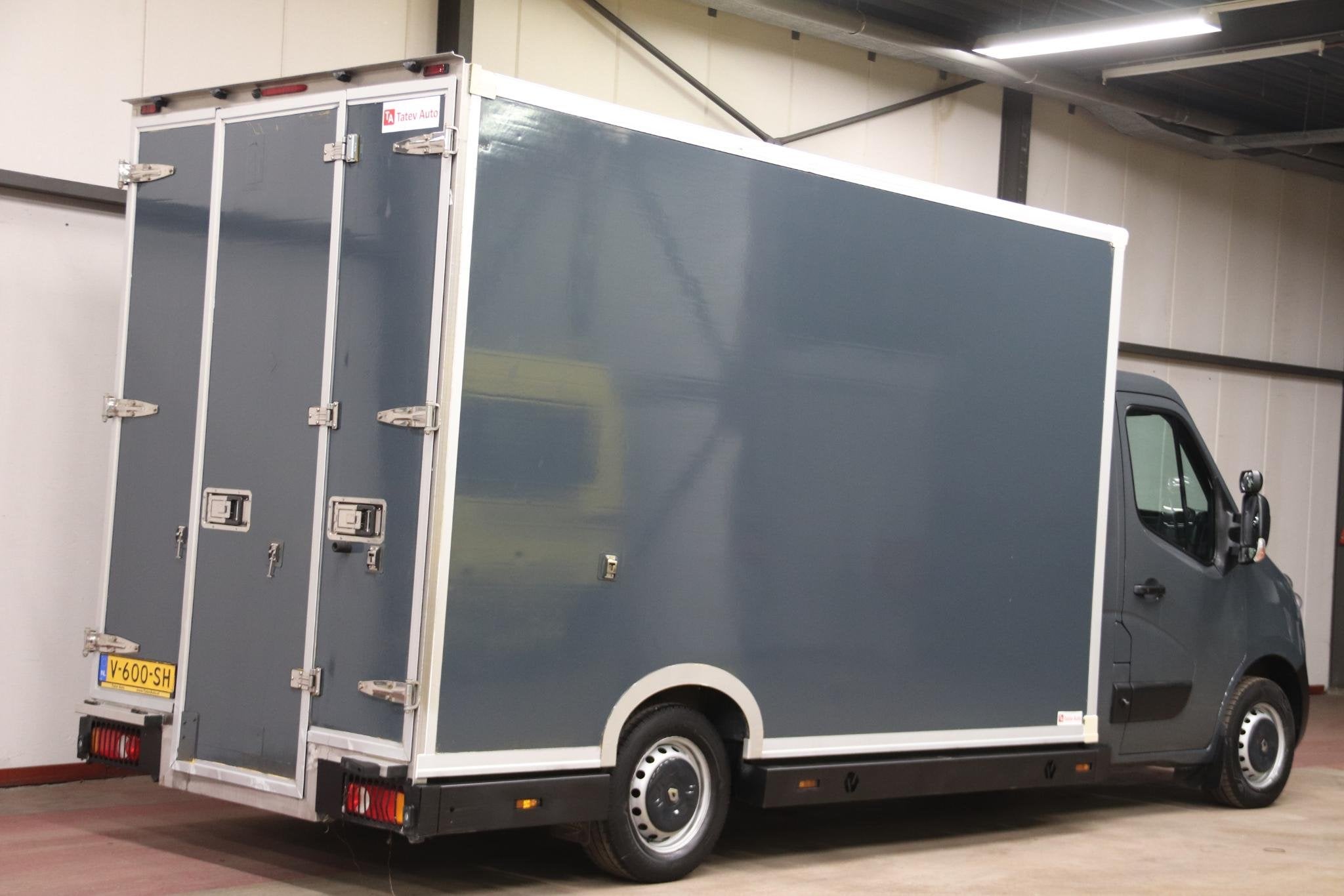 Renault Master 170PK AUTOMAAT LOWLINER VERKOOPWAGEN PAARDENW, Stof, Gebruikt, Euro 6, 4 cilinders