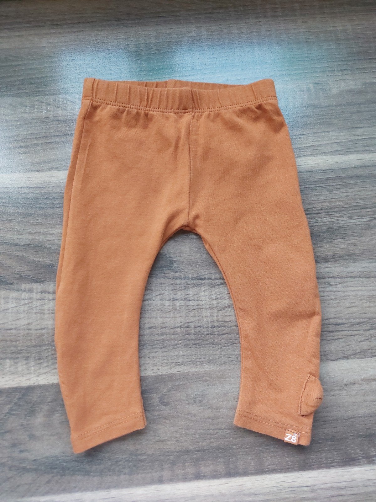 Z8 legging maat 62 kleur bruin z.g.a.n., Broekje, Meisje, Z8, Ophalen of Verzenden
