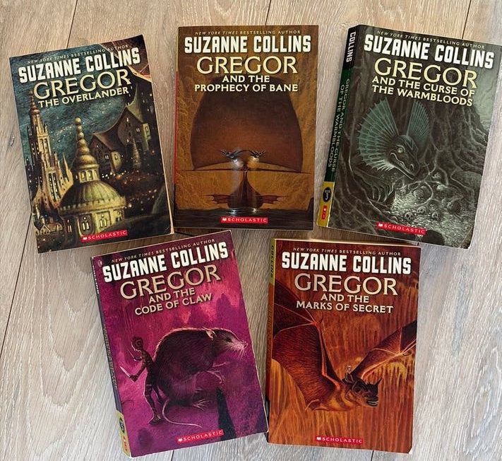 English Books- De complete Gregor serie (5) Suzanne Collins, Ophalen of Verzenden, Gelezen, Fictie