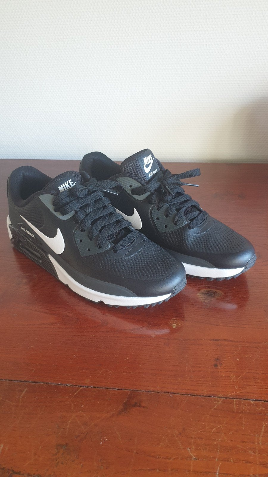 Nieuwe Nikes maat 40, Ophalen of Verzenden, Nieuw, Zwart