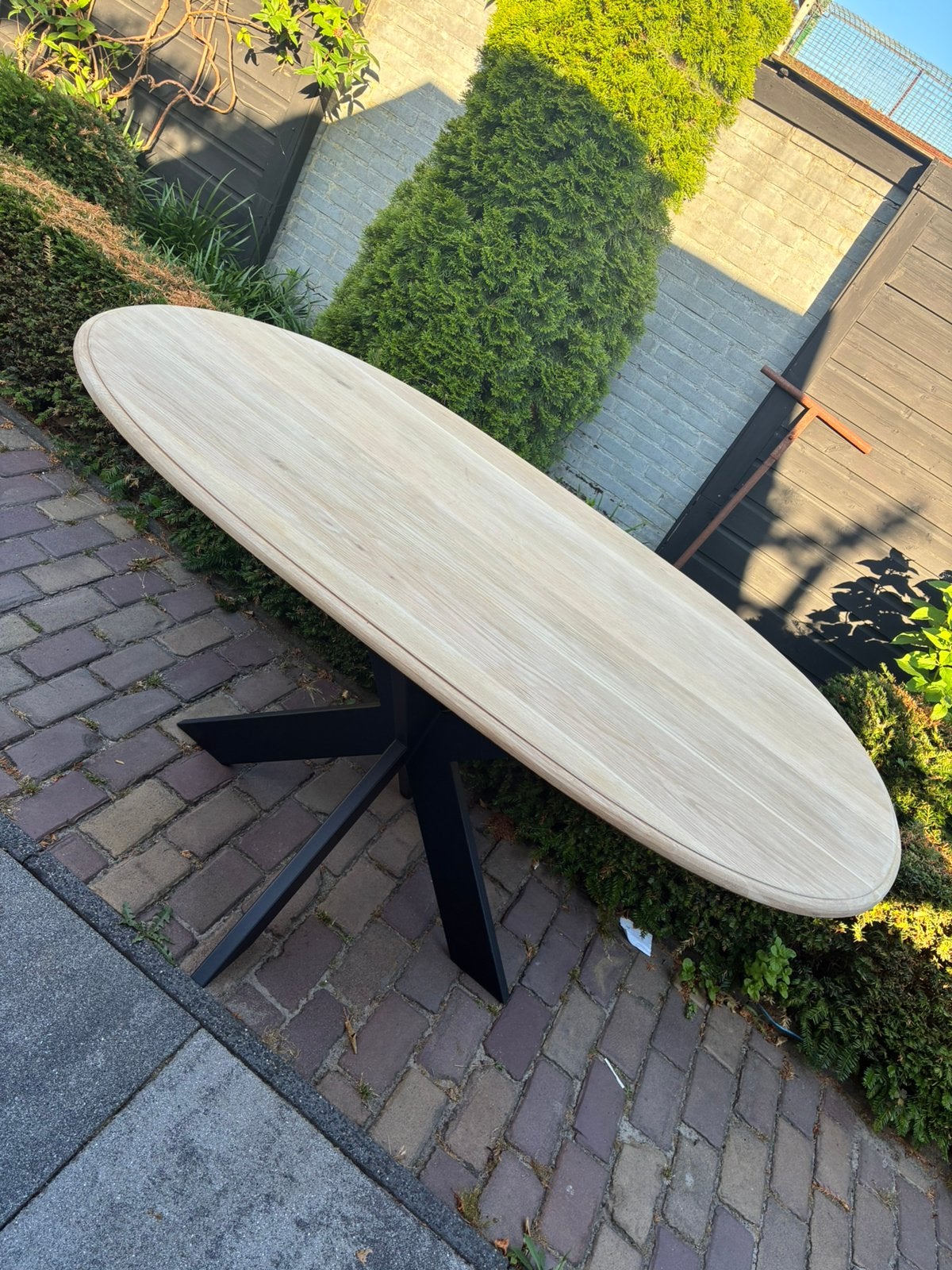 Ovale eettafel, Huis en Inrichting, Tafels | Eettafels, Ophalen, 100 tot 150 cm, Zo goed als nieuw, 150 tot 200 cm
