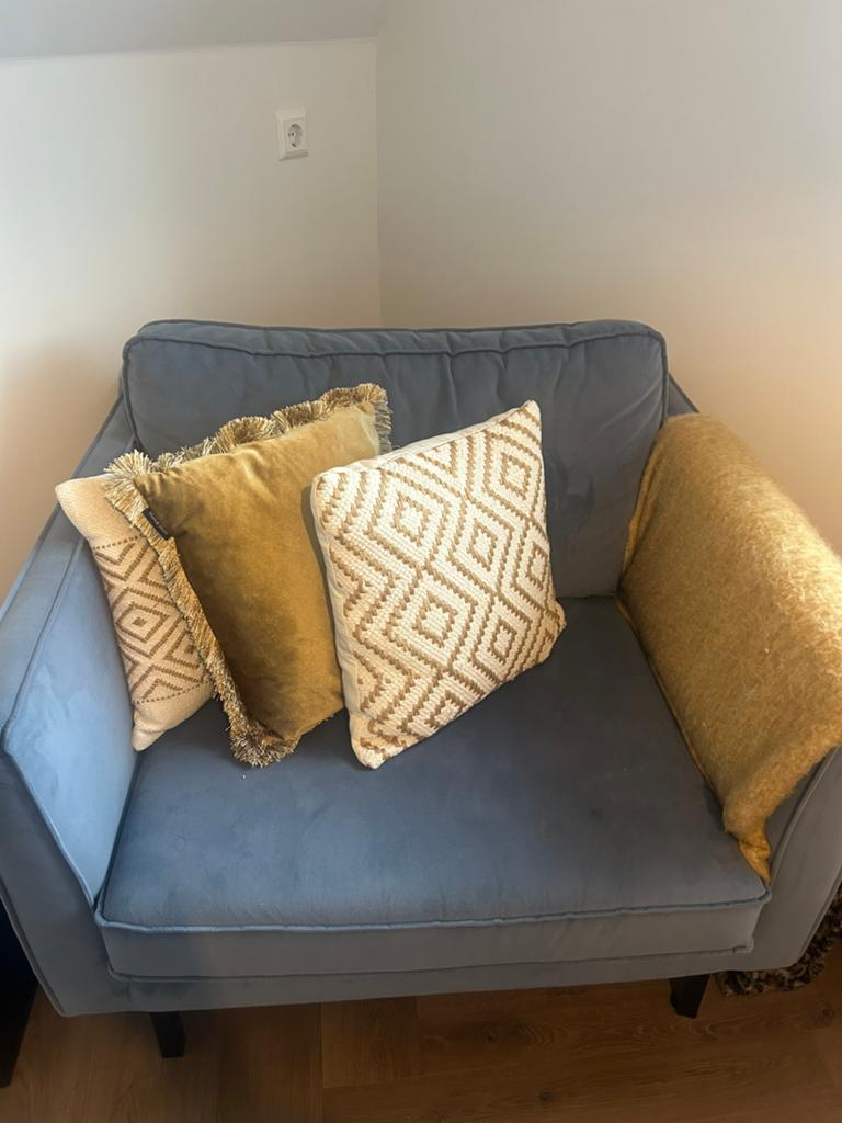 Mooie blauwe fauteuil, Ophalen of Verzenden, Zo goed als nieuw, 75 tot 100 cm, 50 tot 75 cm
