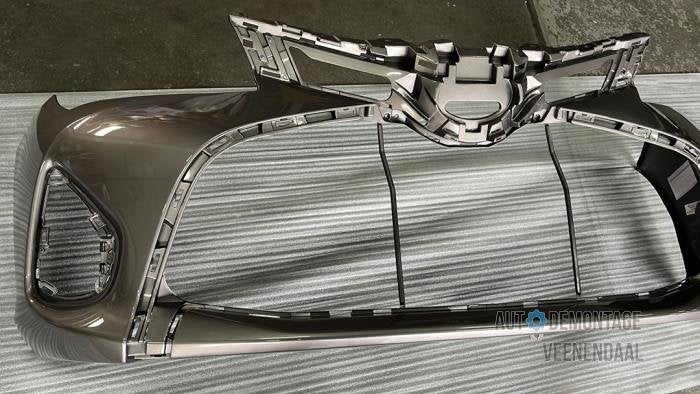 Voorbumper van een Toyota Yaris (4V8), -, -, Nieuw, Ophalen of Verzenden