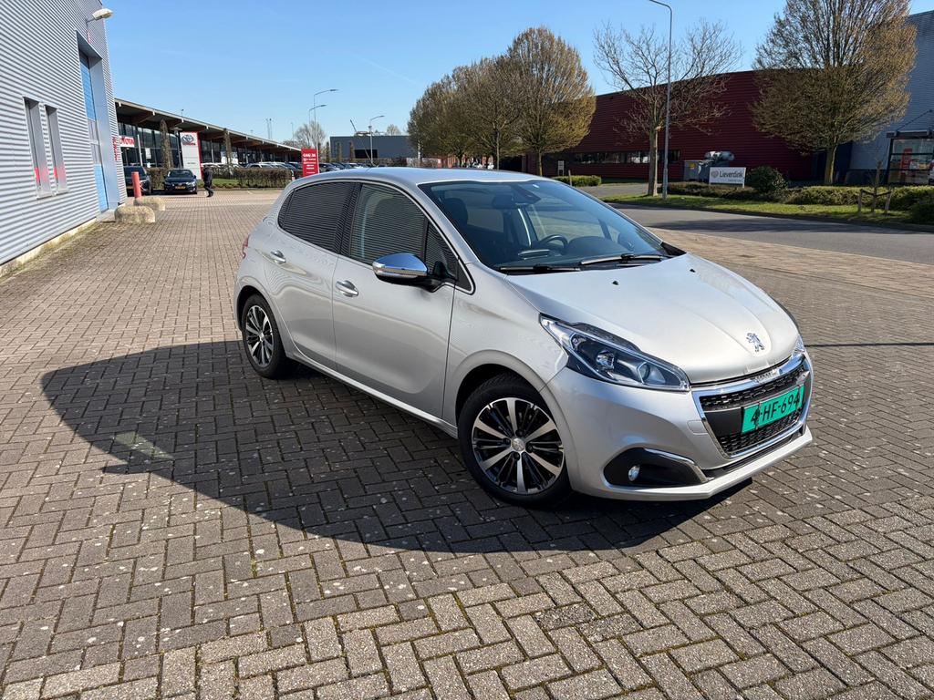 Peugeot 208 1.2 Puretech 81KW Aut-6 2017 Grijs, Auto's, Stof, 1199 cc, 49 €/maand, Origineel Nederlands