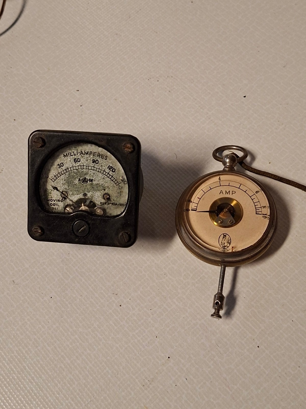 2 Vintage Ampèremeters - Decoratieve Industriële Stukken, Antiek en Kunst, Ophalen of Verzenden