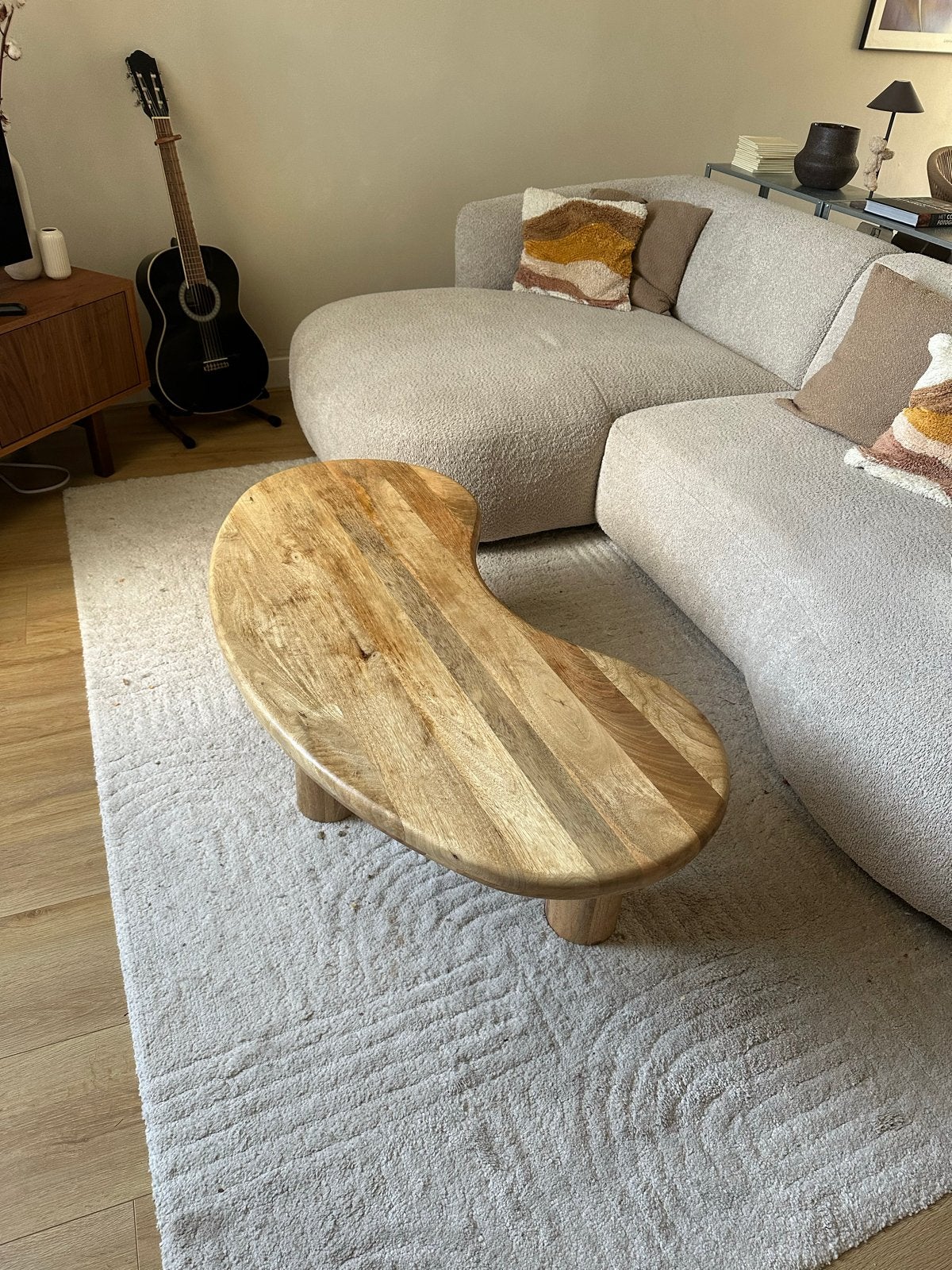 SKLUM houten salontafel in organische vorm, Ophalen, 100 tot 150 cm, 50 tot 100 cm, Zo goed als nieuw
