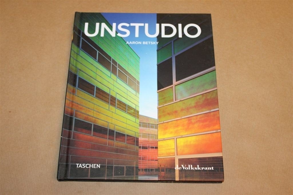 UNStudio — Wereld Architecten Taschen, De Zwevende Ruimte, Ophalen of Verzenden, Zo goed als nieuw, Architecten