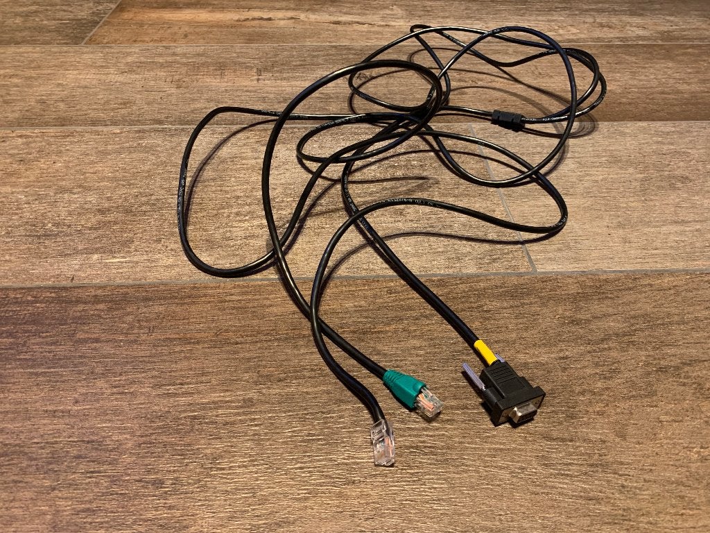 Serial KVM Console Breakout Cable E132276-A, Ophalen of Verzenden, Gebruikt