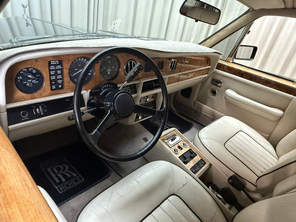 Rolls-Royce Silver Spirit 6.75 Liter V8 / Slechts 74.793 km, Automaat, Achterwielaandrijving, Beige, 4 stoelen