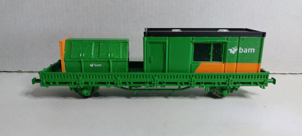 Bam Rongen Wagon met Bouwkeet en Afsluitbare Container (04), Wisselstroom, Wagon, Ophalen of Verzenden, Roco