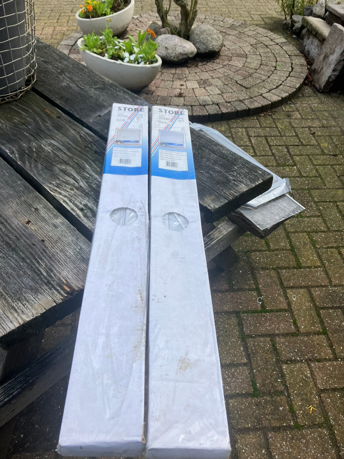 2 x jaloezie 80cm breed,130cm hoog,25mm,inkortbaar ,nieuw., Overige merken, Wit, Nieuw, Ophalen of Verzenden