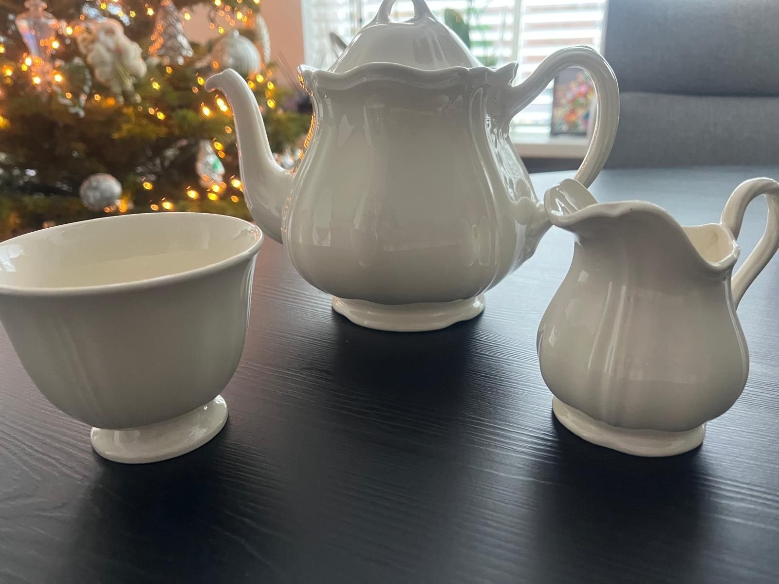 Wedgwood Queens Plain Theeservies - 6 kop en schotels, Huis en Inrichting, Keuken | Servies, Ophalen, Klassiek, Zo goed als nieuw