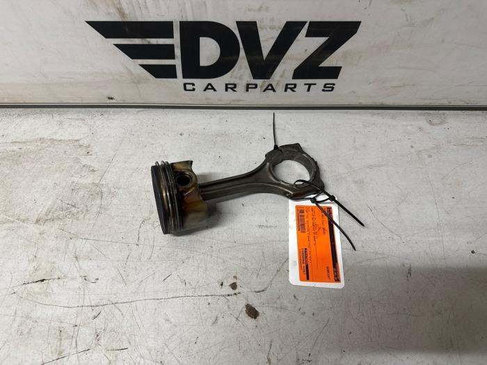 Zuiger van een Audi RS7, Gebruikt, -, -, -