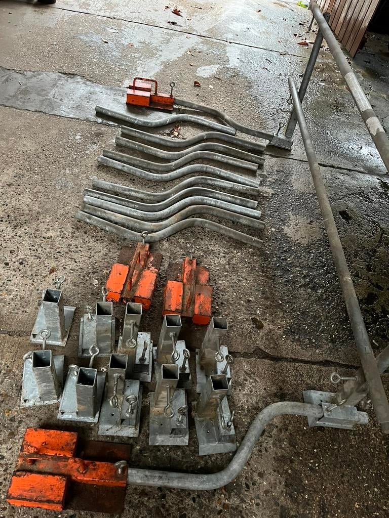 Valbeveiliging, Doe-het-zelf en Verbouw, Steigers, Ophalen of Verzenden, Gebruikt, Daksteiger, 5 meter of hoger