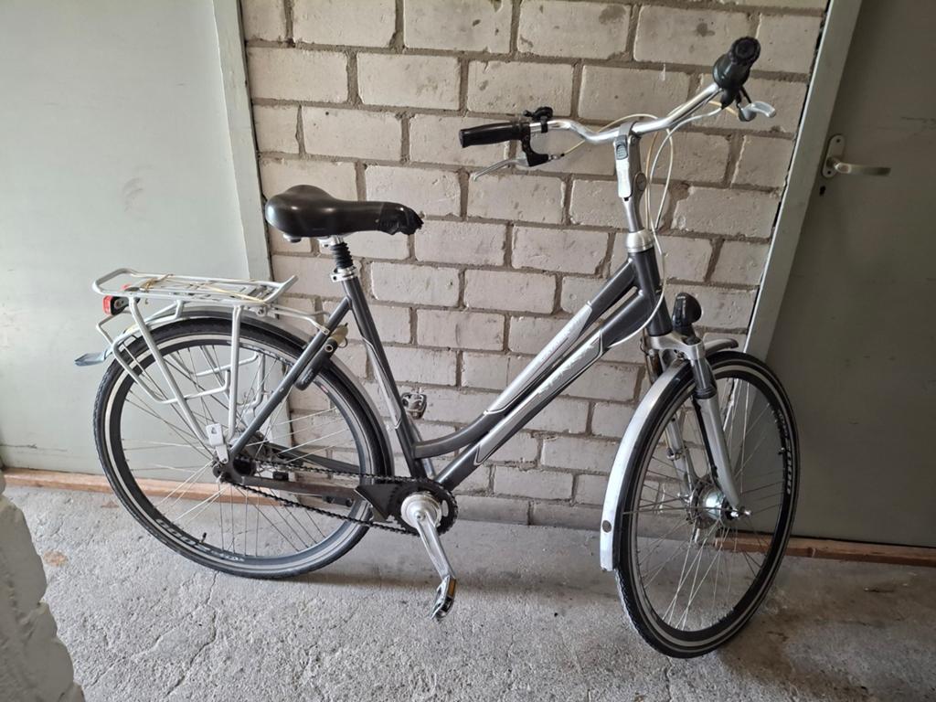Oude fiets - Functioneel en betrouwbaar, Fietsen en Brommers, Velgrem, Versnellingen, Ophalen, Overige merken