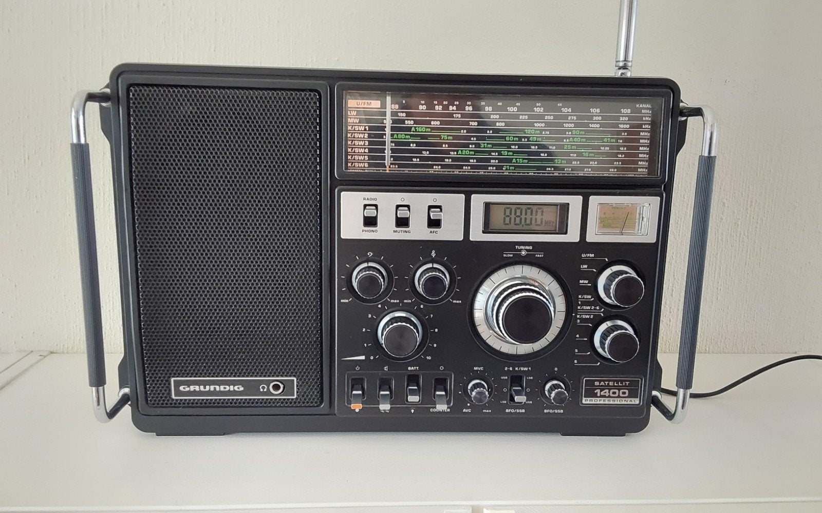 Grundig Satellit 1400 Professional Wereldontvanger, Telecommunicatie, Ophalen of Verzenden, Gebruikt, Ontvanger