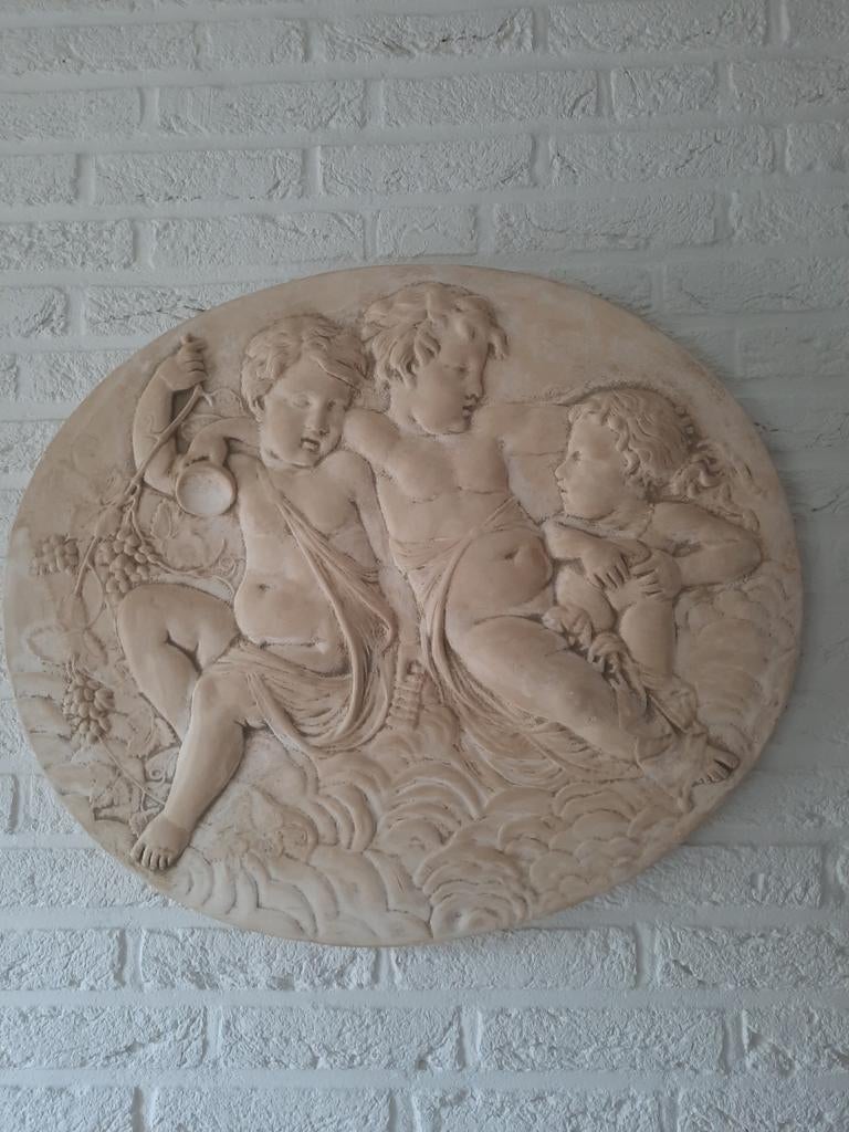 Sculptuur van gips "kindjes"., Ophalen