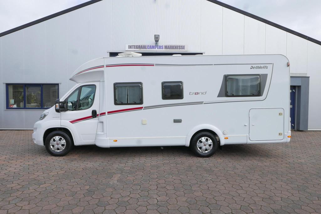 Dethleffs Trend T 7057 | Automaat | Queensbed | Hefbed, Caravans en Kamperen, Automaat, 7 tot 8 meter, Bedrijf, Diesel