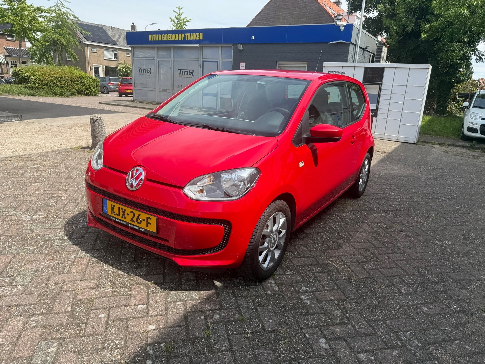 Volkswagen Up! 1.0 high up! NAVI-ANDOID-AIRCO-NIEUWE APK, Auto's, Voorwielaandrijving, Euro 5, Stof, Gebruikt