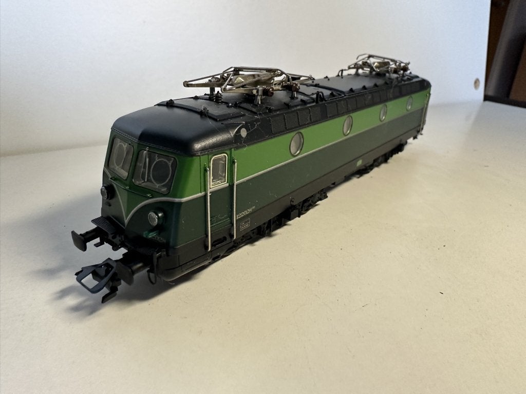 Trix NMBS type 122 DC tp. III, DC sound, Hobby en Vrije tijd, Trix, Nieuw, Ophalen of Verzenden, Analoog