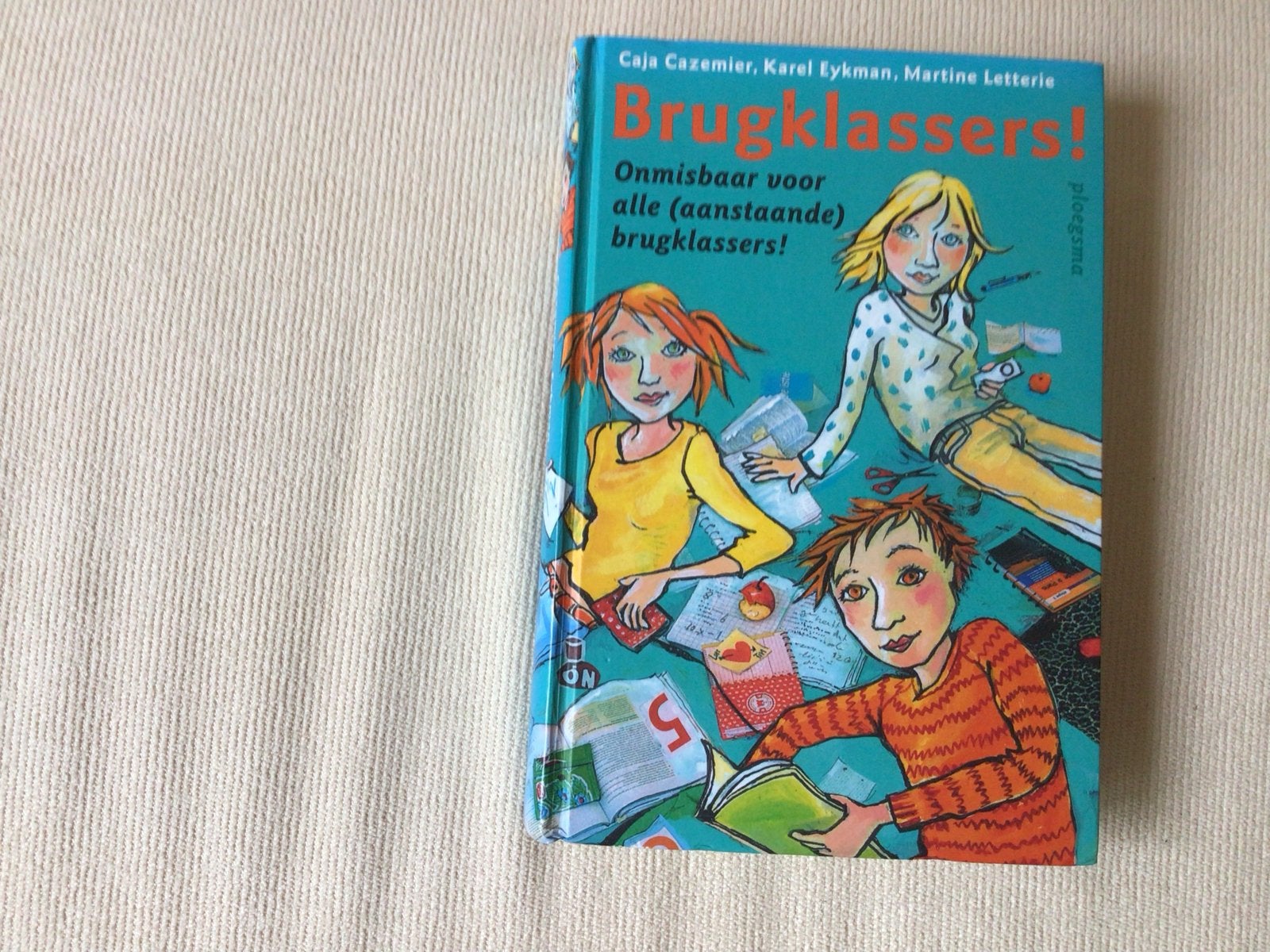 Brugklassers! Onmisbaar voor alle (aanstaande) brugklassers!, Ophalen of Verzenden, Zo goed als nieuw, Fictie