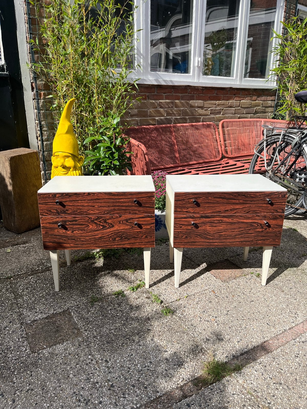 Nachtkastjes 2 stuks pallisander hout vintage retro, Ophalen, Minder dan 45 cm, Zo goed als nieuw, Minder dan 55 cm