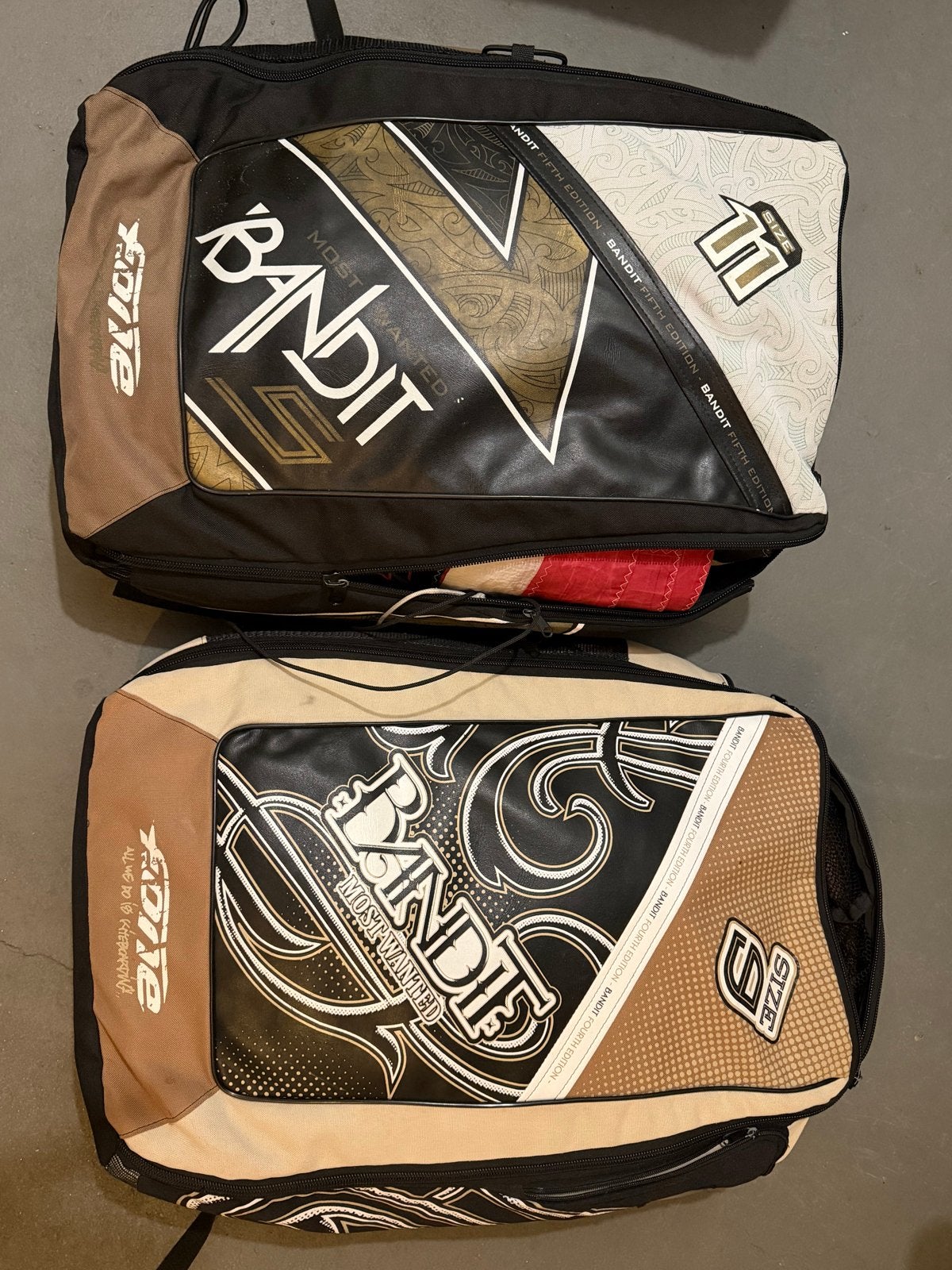 2 F-One Bandit kites 9m² en 11m² - reparatie nodig, Watersport en Boten, Ophalen of Verzenden, Gebruikt, 9 m², Kite