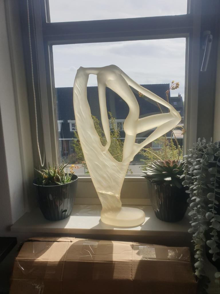 Nude Dancing Woman" van David Fisher uit 1986,, Ophalen