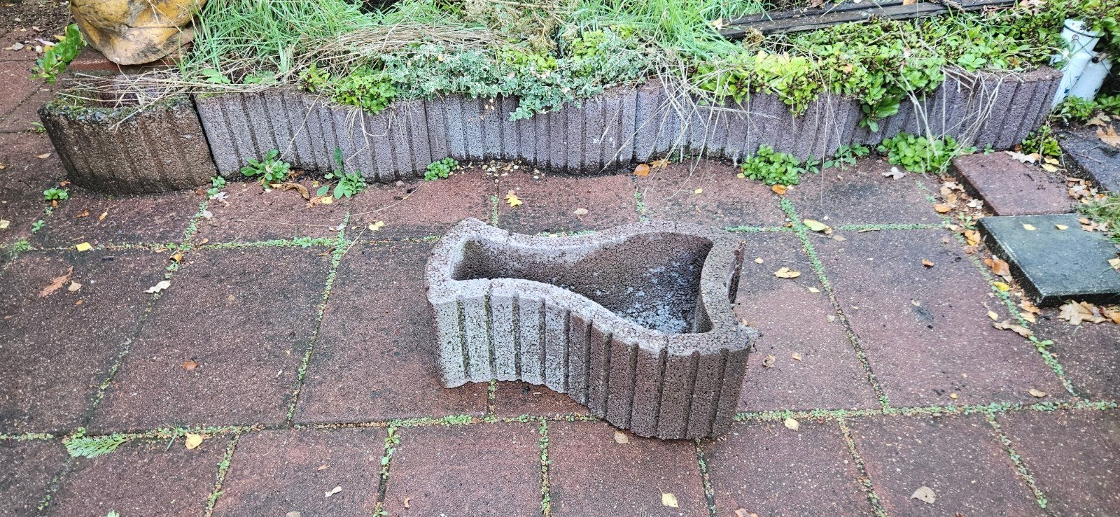 Gratis 20 stuks betonnen bloembakken voor tuin of balkon, Tuin en Terras, Ophalen, Gebruikt, Minder dan 30 cm, Balkon