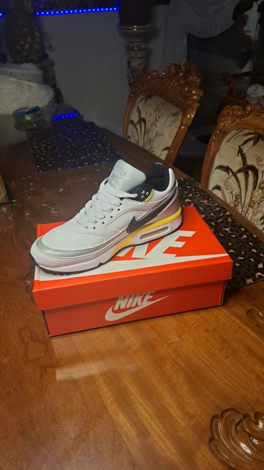 nike air max classic, Ophalen of Verzenden, Nieuw, Overige kleuren