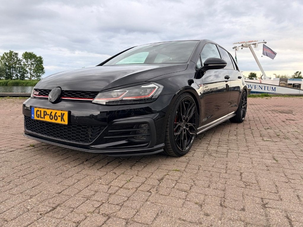 Volkswagen Golf 2.0 GTI 245pk 7-DSG 2019, Auto's, Volkswagen, 1345 kg, 4 cilinders, 1984 cc, Zwart