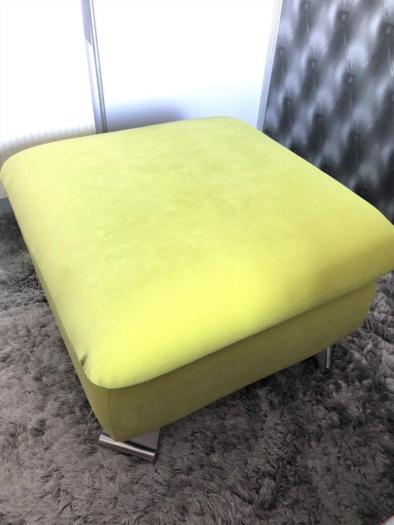 Groene,grote poef, Ophalen, Rond