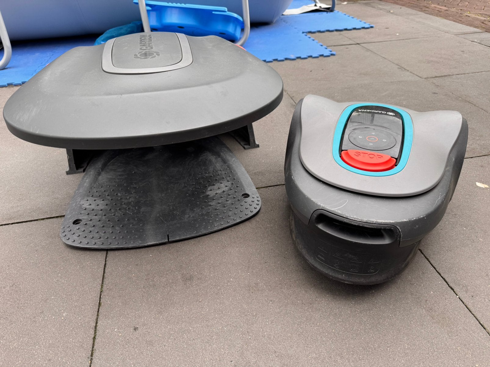 Gardena robot grasmaaier, Ophalen, Zo goed als nieuw, Minder dan 20 cm, Bestuurbaar via app