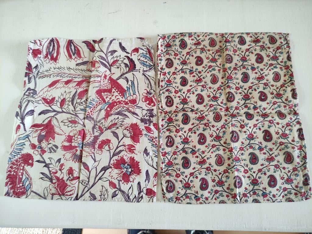 2 antieke baven kelderdracht Marken, Antiek en Kunst, Antiek | Kleding en Accessoires, Ophalen of Verzenden