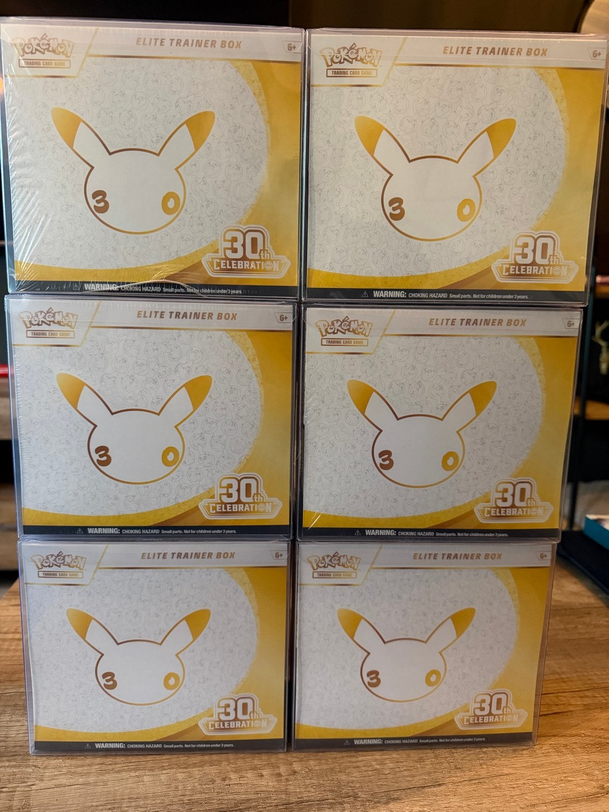 6 stuks Pokémon Celebrations Elite Trainer Box (ETB) -Sealed, Ophalen of Verzenden, Nieuw, Overige typen