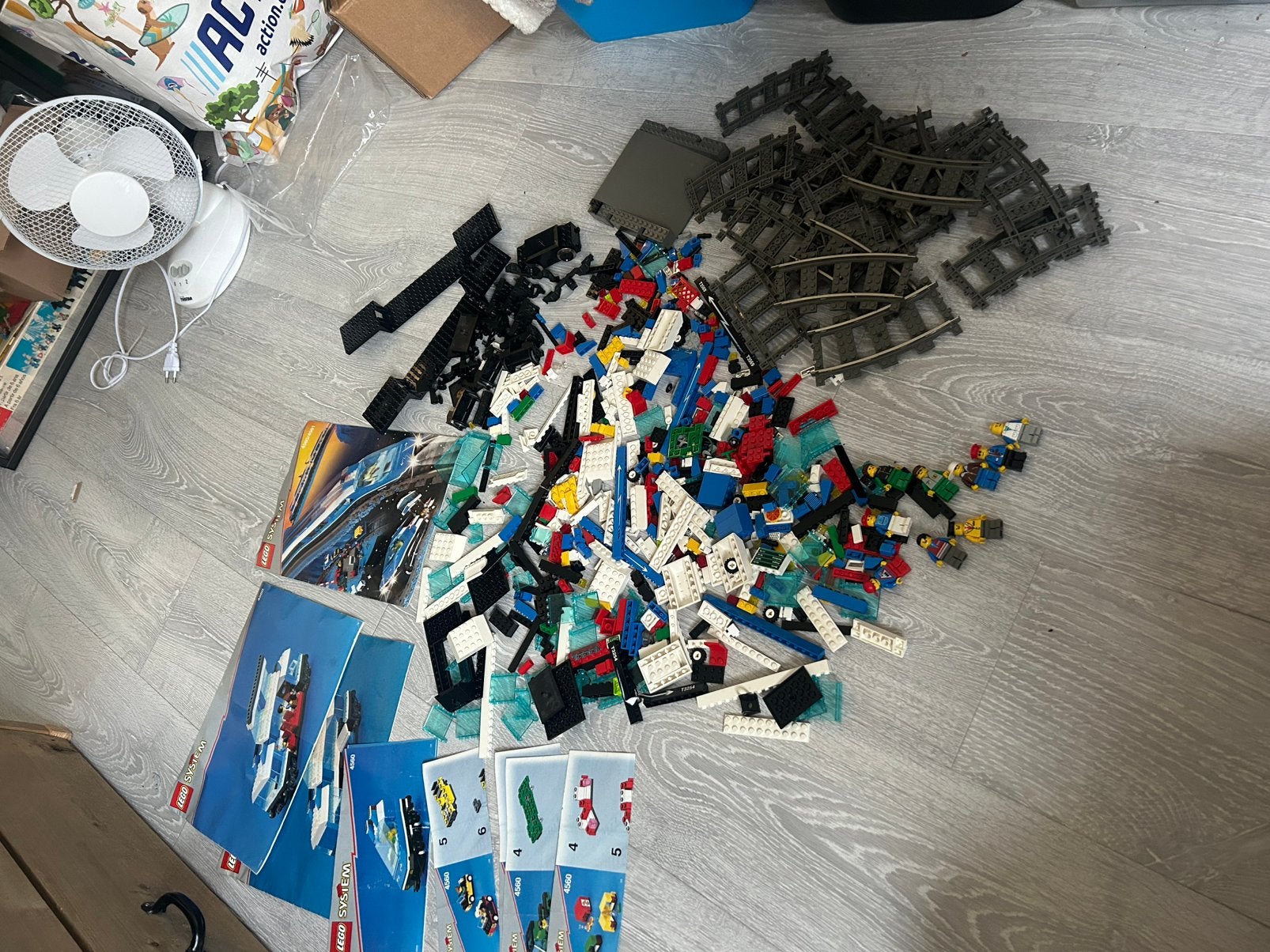 Lego trein 4560 9v, Kinderen en Baby's, Speelgoed | Duplo en Lego, Ophalen of Verzenden, Zo goed als nieuw