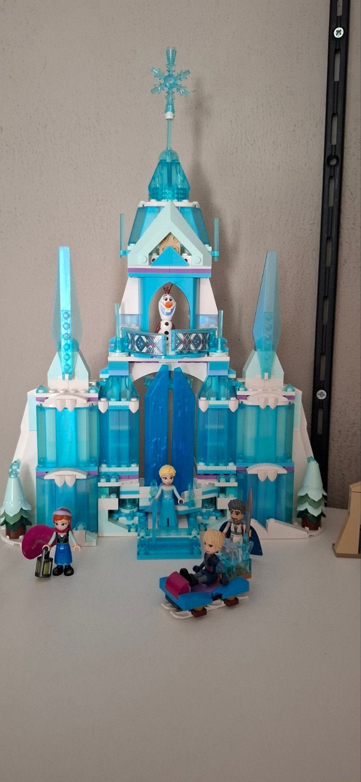 LEGO Disney Frozen IJskasteel 43244 met figuren en boekjes, Ophalen of Verzenden, Zo goed als nieuw, Overige merken